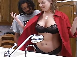 Charming housewife shows up in mind-blowing porn clip