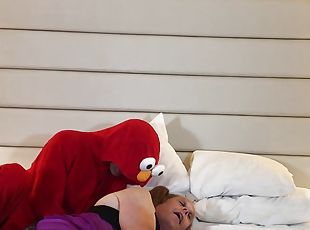 Elmo Fucks a Hot MILF Trans Woman