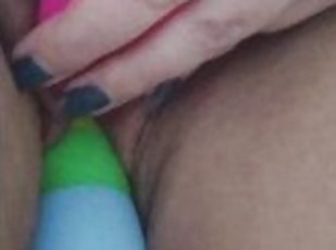 Using my rainbow dildo and a clit sucker to cum ????
